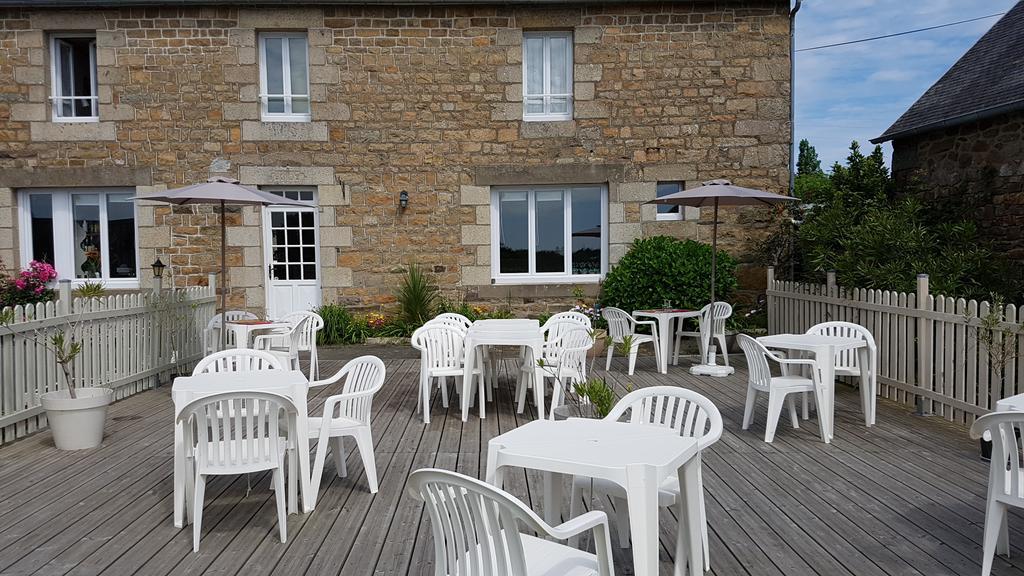 Le Relais De Launay Ploubazlanec Exterior foto
